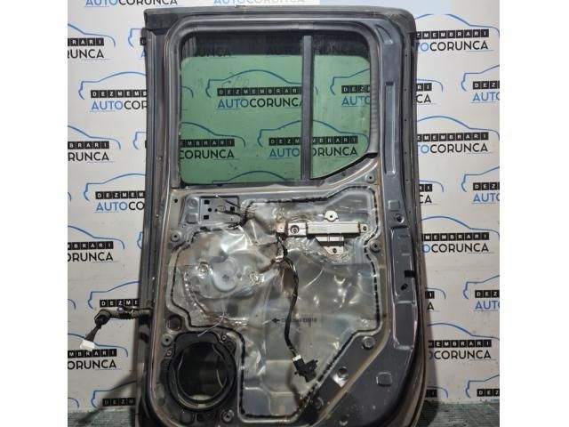 bontott NISSAN NAVARA Jobb hátsó Ajtó (Üres lemez)