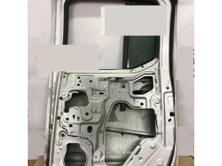 bontott NISSAN NAVARA Jobb hátsó Ajtó (Üres lemez)