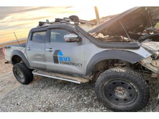 bontott NISSAN NAVARA Jobb hátsó Ajtózár