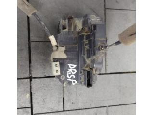 bontott NISSAN NAVARA Jobb hátsó Ajtózár