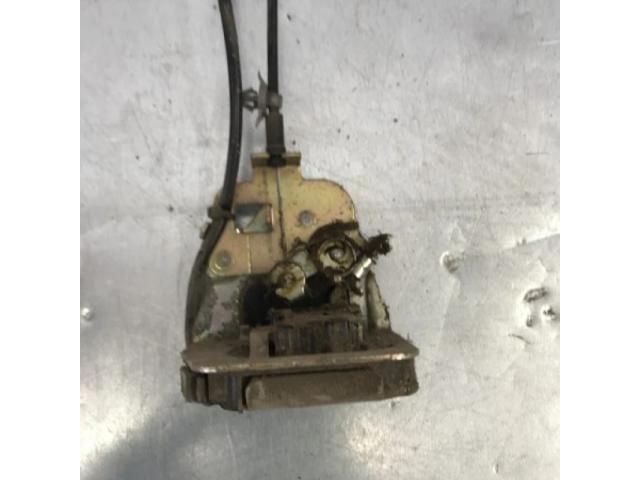 bontott NISSAN NAVARA Jobb hátsó Ajtózár