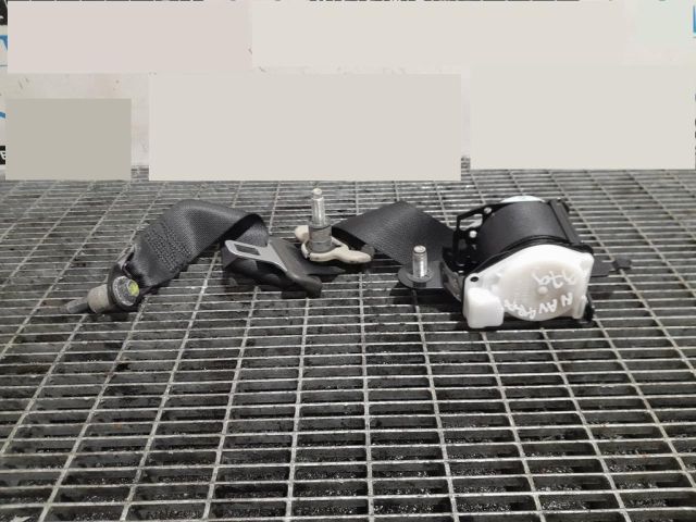 bontott NISSAN NAVARA Jobb hátsó Biztonsági Öv