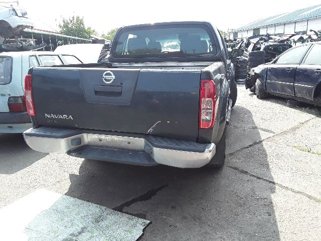 bontott NISSAN NAVARA Jobb Ködfényszóró