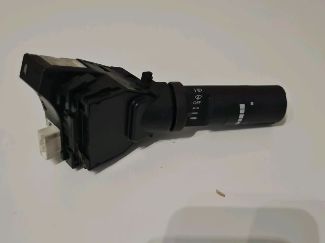 bontott NISSAN NAVARA Jobb Kormánykapcsoló Ablaktörlő