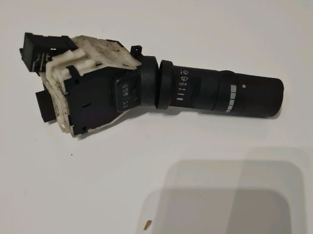 bontott NISSAN NAVARA Jobb Kormánykapcsoló Ablaktörlő