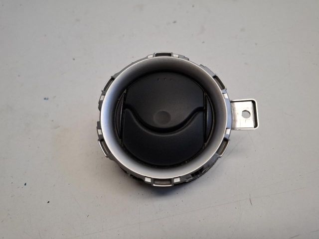 bontott NISSAN NAVARA Jobb Szellőző