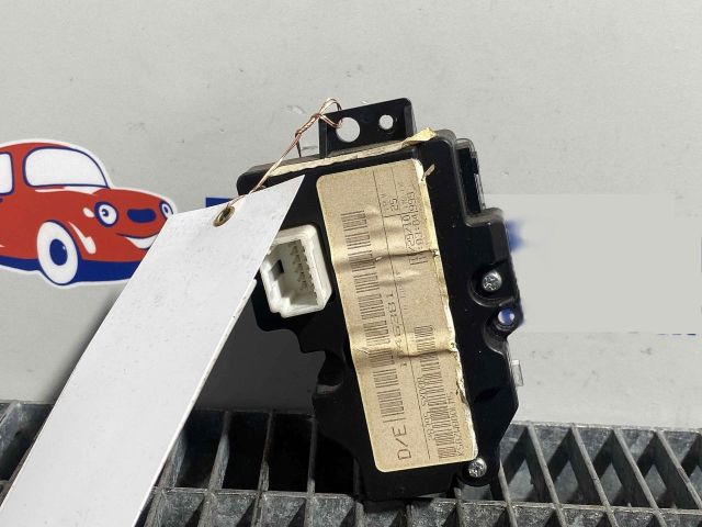 bontott NISSAN NAVARA Kapcsoló (Magában)