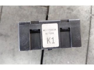 bontott NISSAN NAVARA Komfort Elektronika