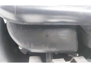 bontott NISSAN NAVARA Könyöklő