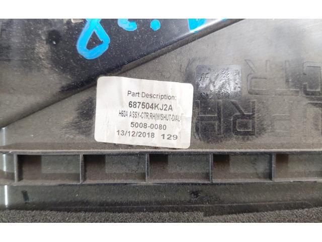 bontott NISSAN NAVARA Középső Szellőző