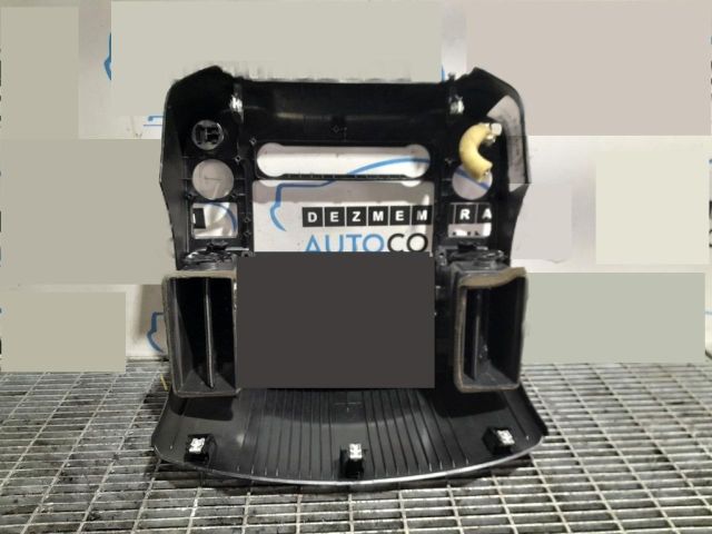 bontott NISSAN NAVARA Középső Szellőző