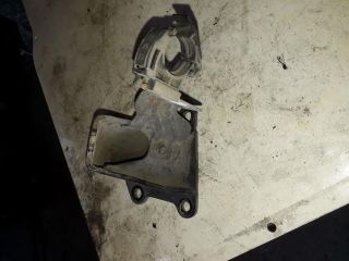 bontott NISSAN NAVARA Motor Tartó Bak Jobb