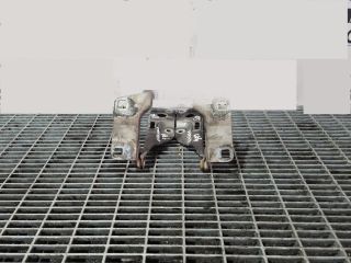 bontott NISSAN NAVARA Motorháztető Zsanér Pár