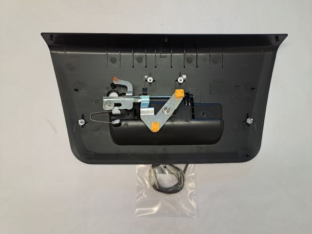 bontott NISSAN NAVARA Plató Ajtó Kilincs