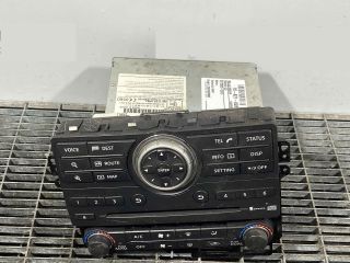 bontott NISSAN NAVARA Rádió / CD