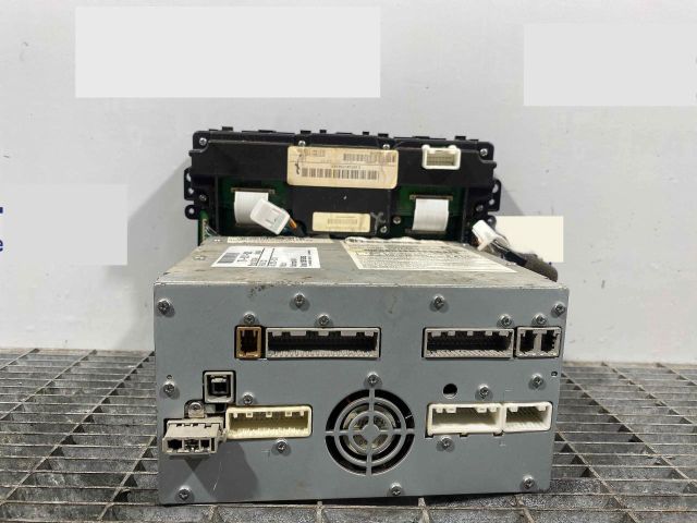 bontott NISSAN NAVARA Rádió / CD