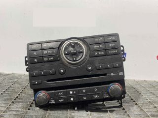 bontott NISSAN NAVARA Rádió / CD