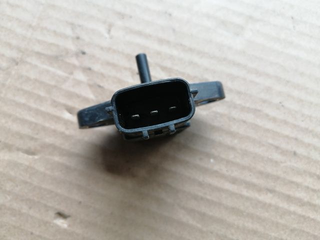 bontott NISSAN NAVARA Töltőnyomás Érzékelő