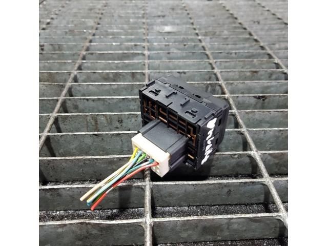 bontott NISSAN NAVARA Tükör Kapcsoló