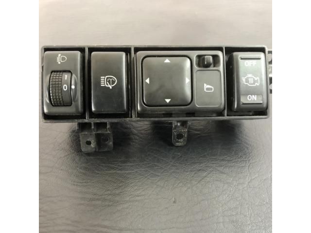 bontott NISSAN NAVARA Tükör Kapcsoló