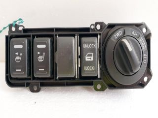 bontott NISSAN NAVARA Ülésfűtés Kapcsoló Pár