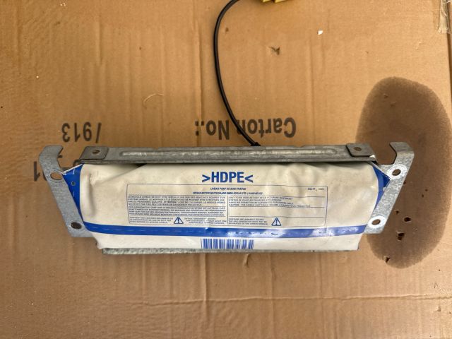 bontott NISSAN NAVARA Utasoldali Légzsák