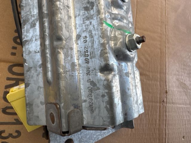 bontott NISSAN NAVARA Utasoldali Légzsák