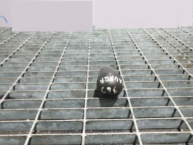 bontott NISSAN NAVARA Váltógomb