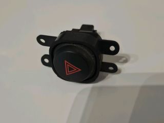 bontott NISSAN NAVARA Vészvillogó Kapcsoló