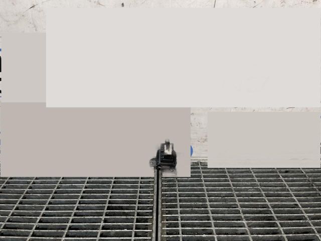 bontott NISSAN NAVARA Vészvillogó Kapcsoló