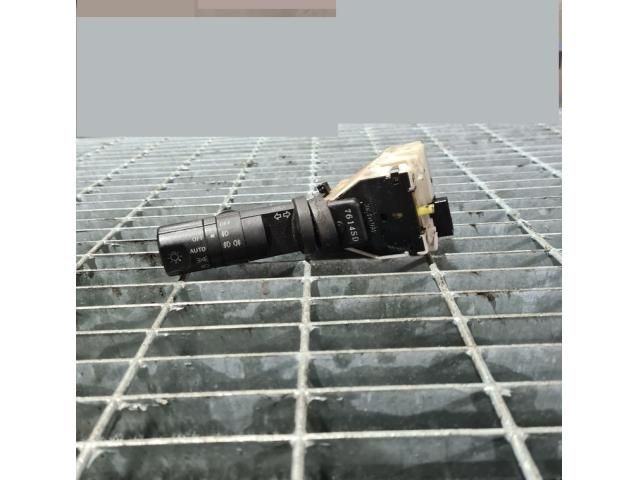 bontott NISSAN NAVARA Világítás Kapcsoló