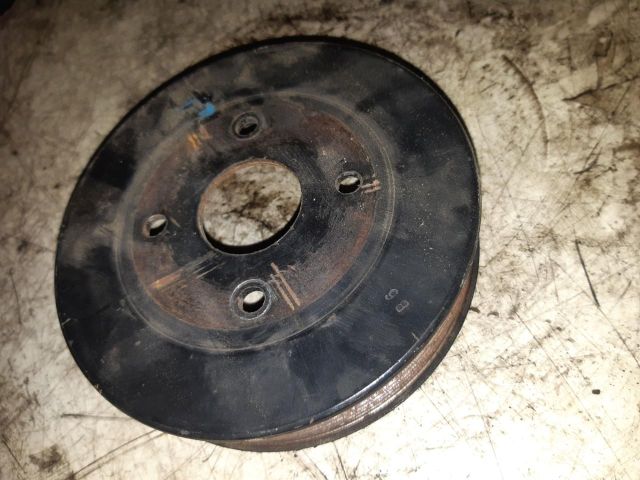 bontott NISSAN NAVARA Vízpumpa Szíjtárcsa