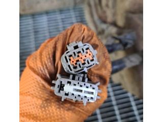 bontott NISSAN NAVARA Vonóhorog