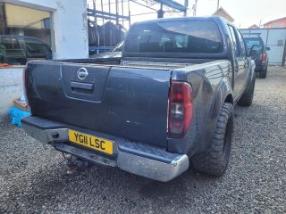 bontott NISSAN NAVARA Vonóhorog