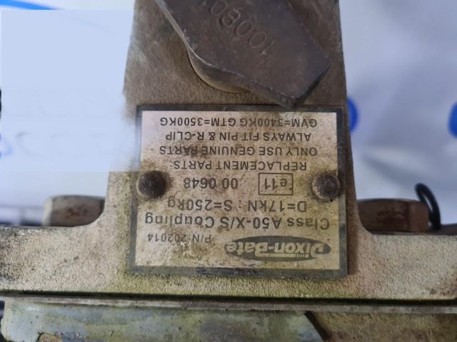 bontott NISSAN NAVARA Vonóhorog