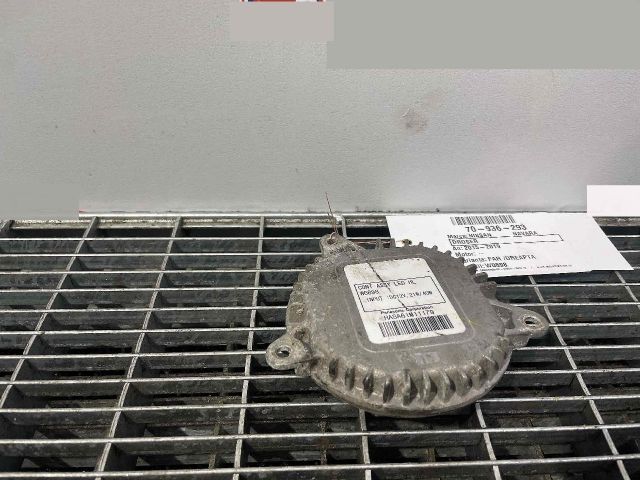 bontott NISSAN NAVARA Xenon Trafó