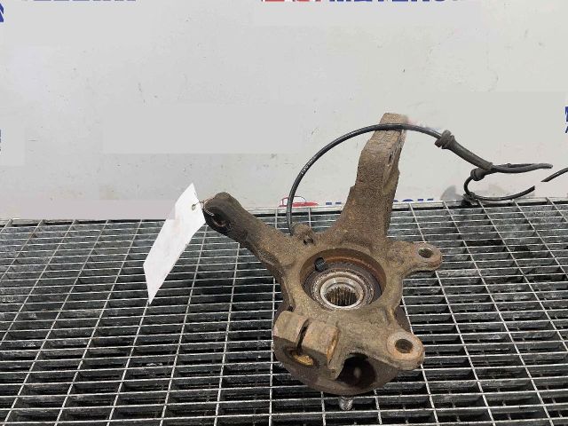 bontott NISSAN NOTE Bal első Csonkállvány