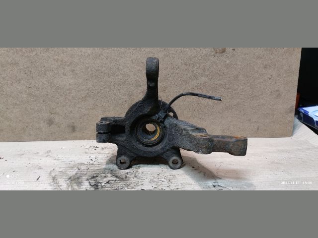 bontott NISSAN NOTE Bal első Csonkállvány Kerékaggyal