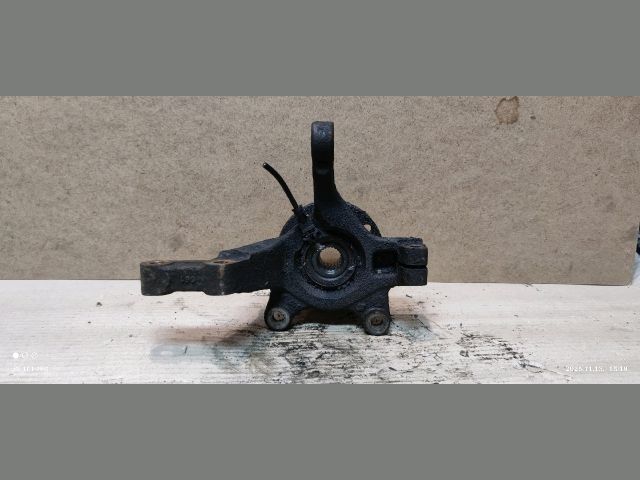 bontott NISSAN NOTE Jobb első Csonkállvány Kerékaggyal