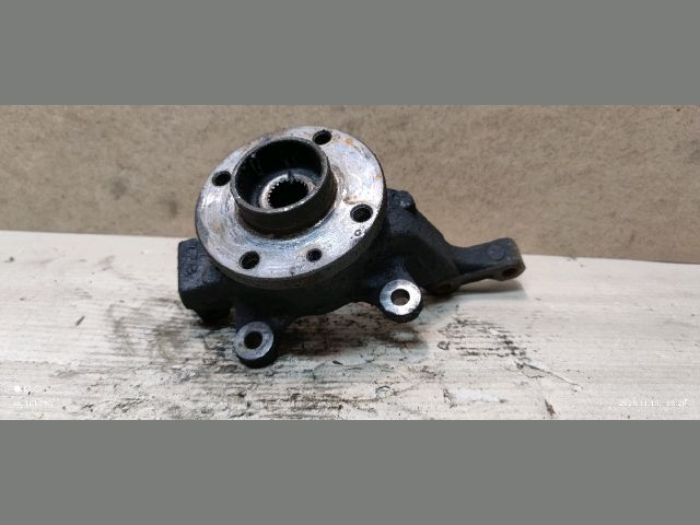 bontott NISSAN NOTE Jobb első Csonkállvány Kerékaggyal