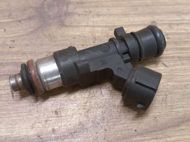 bontott NISSAN NOTE Porlasztó (1 db)