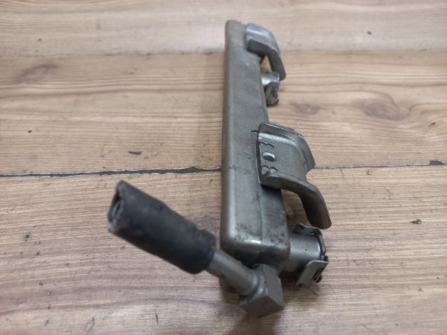 bontott NISSAN NOTE Porlasztó Sor / Híd