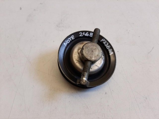 bontott NISSAN NOTE Szíjfeszítő Görgő