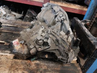 bontott NISSAN NOTE Váltó (Mechanikus)