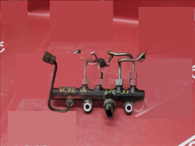 bontott NISSAN NOTE Porlasztó Sor / Híd