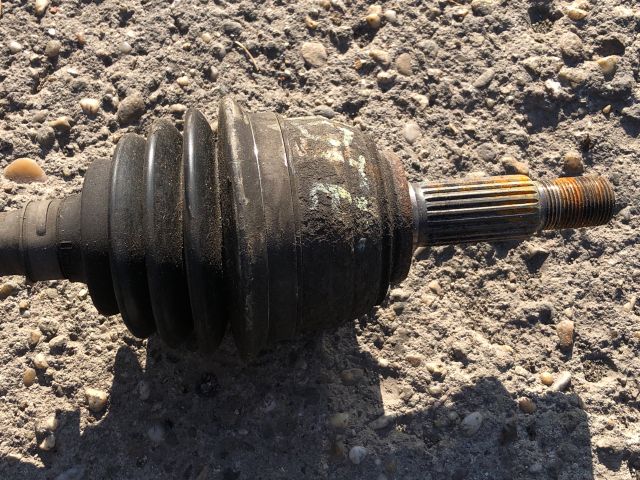 bontott NISSAN NOTE Bal Féltengely