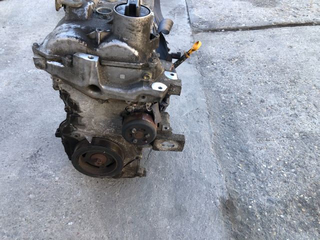 bontott NISSAN NOTE Motor (Fűzött blokk hengerfejjel)