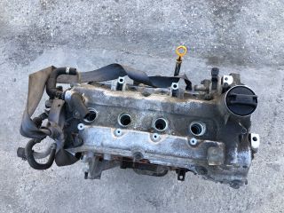 bontott NISSAN NOTE Motor (Fűzött blokk hengerfejjel)