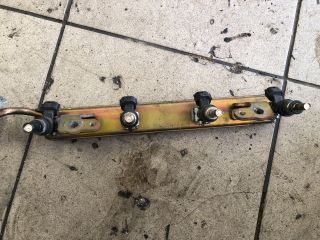 bontott NISSAN NOTE Porlasztó Sor / Híd