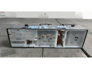 bontott NISSAN NOTE Ablakemelő Kapcsoló Négyes / Kettes